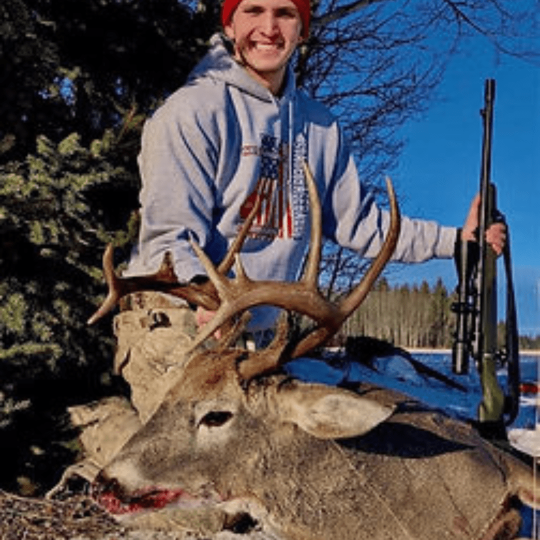 saskatchewan trophy whitetail trophy black bear hunts canadian