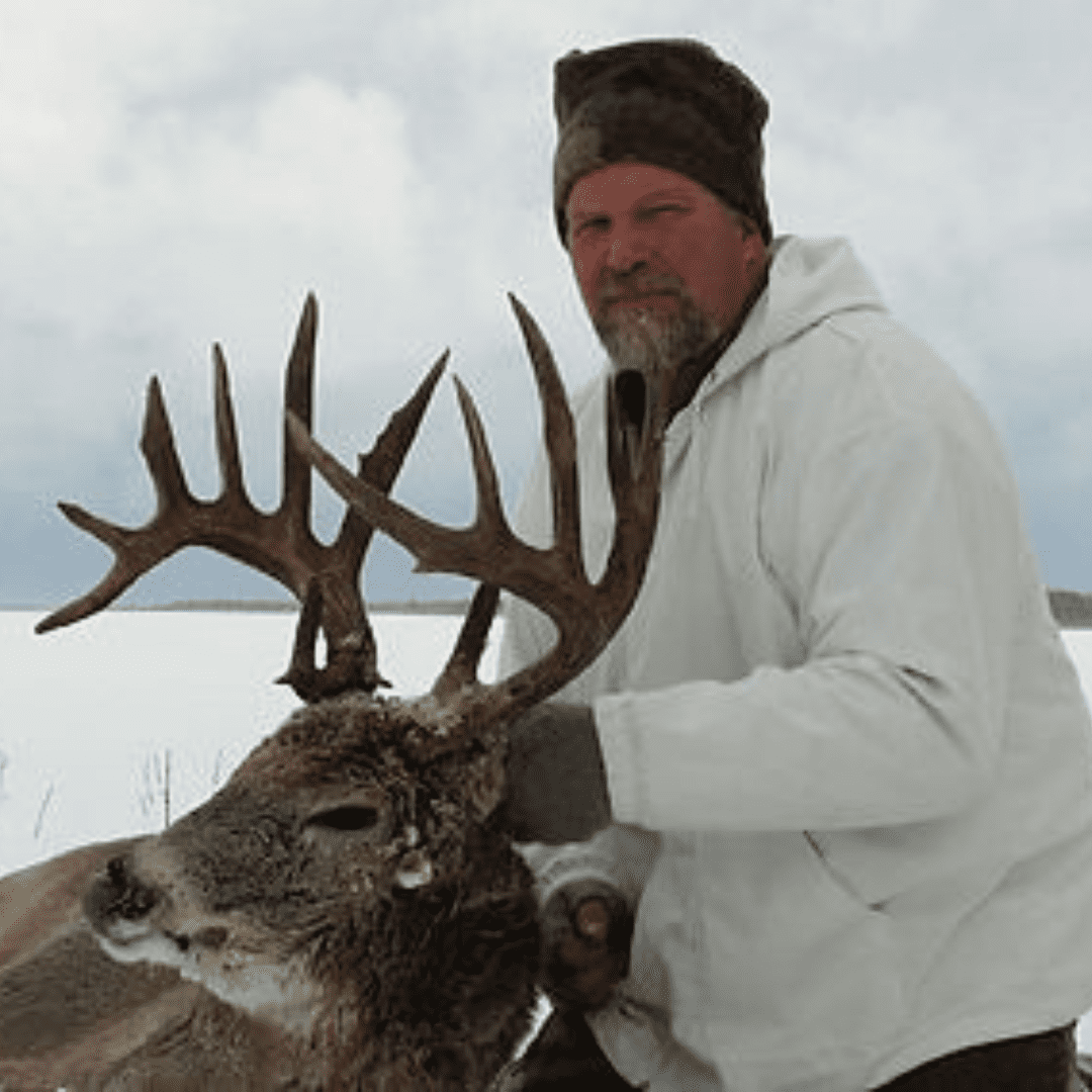 saskatchewan trophy whitetail trophy black bear hunts canadian